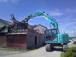 砺波市　S邸解体